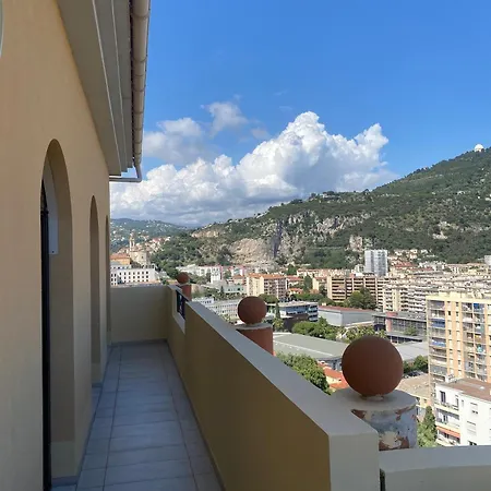 Appartement-nice 01 Vue - Panoramique Wifi-parking- Climatisation דירה